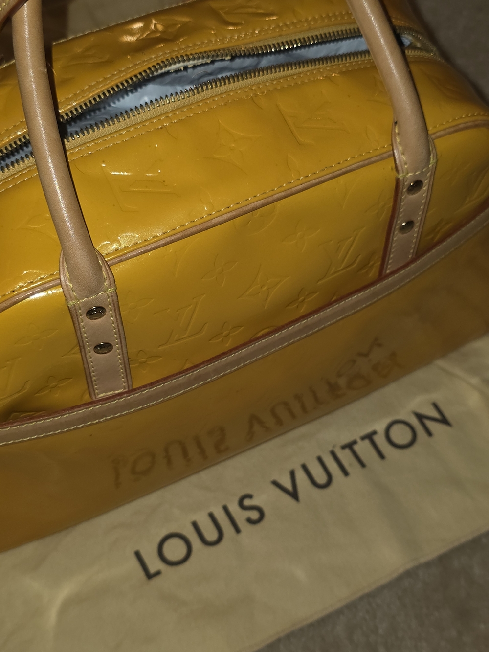 Louis Vuitton Yellow Monogram Vernis Thompkins Square Bowling Top Handle Tote - Picture 3 of 10
